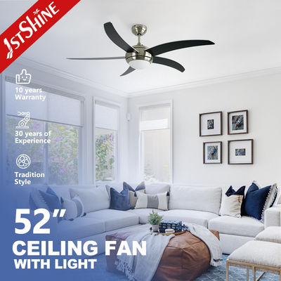 53.4w আধুনিক LED সিলিং ফ্যান 3 গতির পছন্দ বিপরীতমুখী মোটর সহ